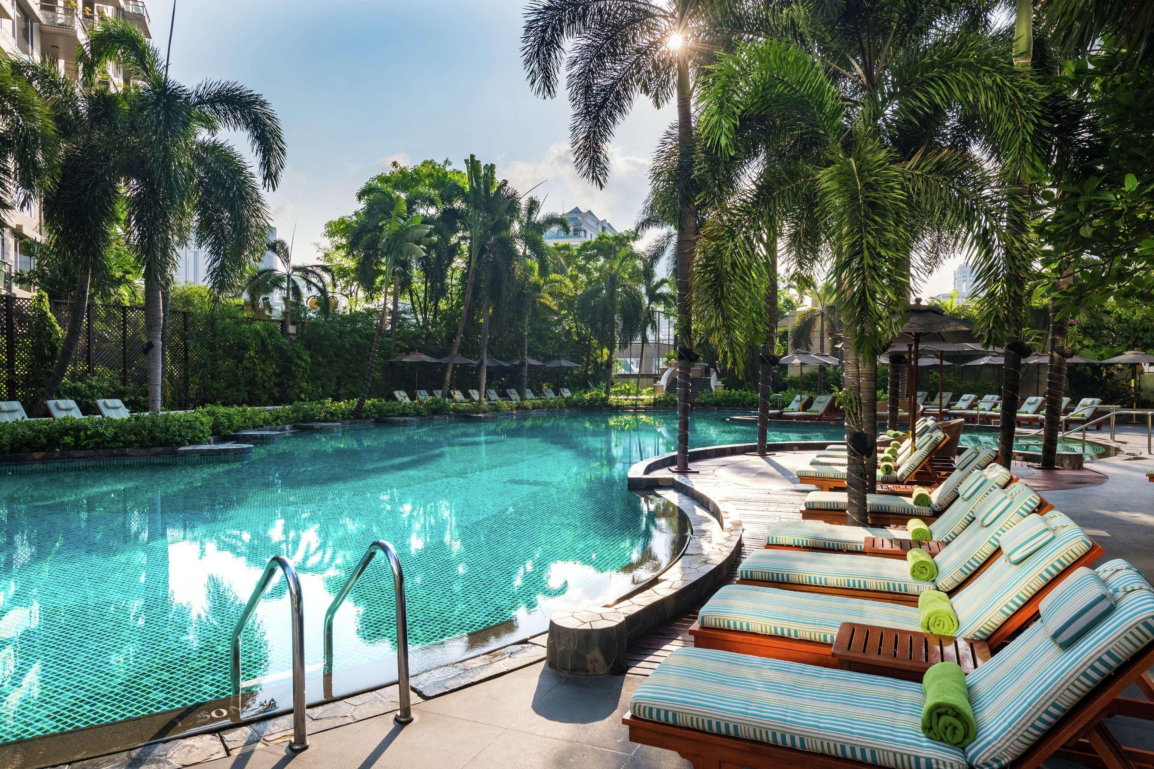 Conrad Bangkok Residences Esterno foto