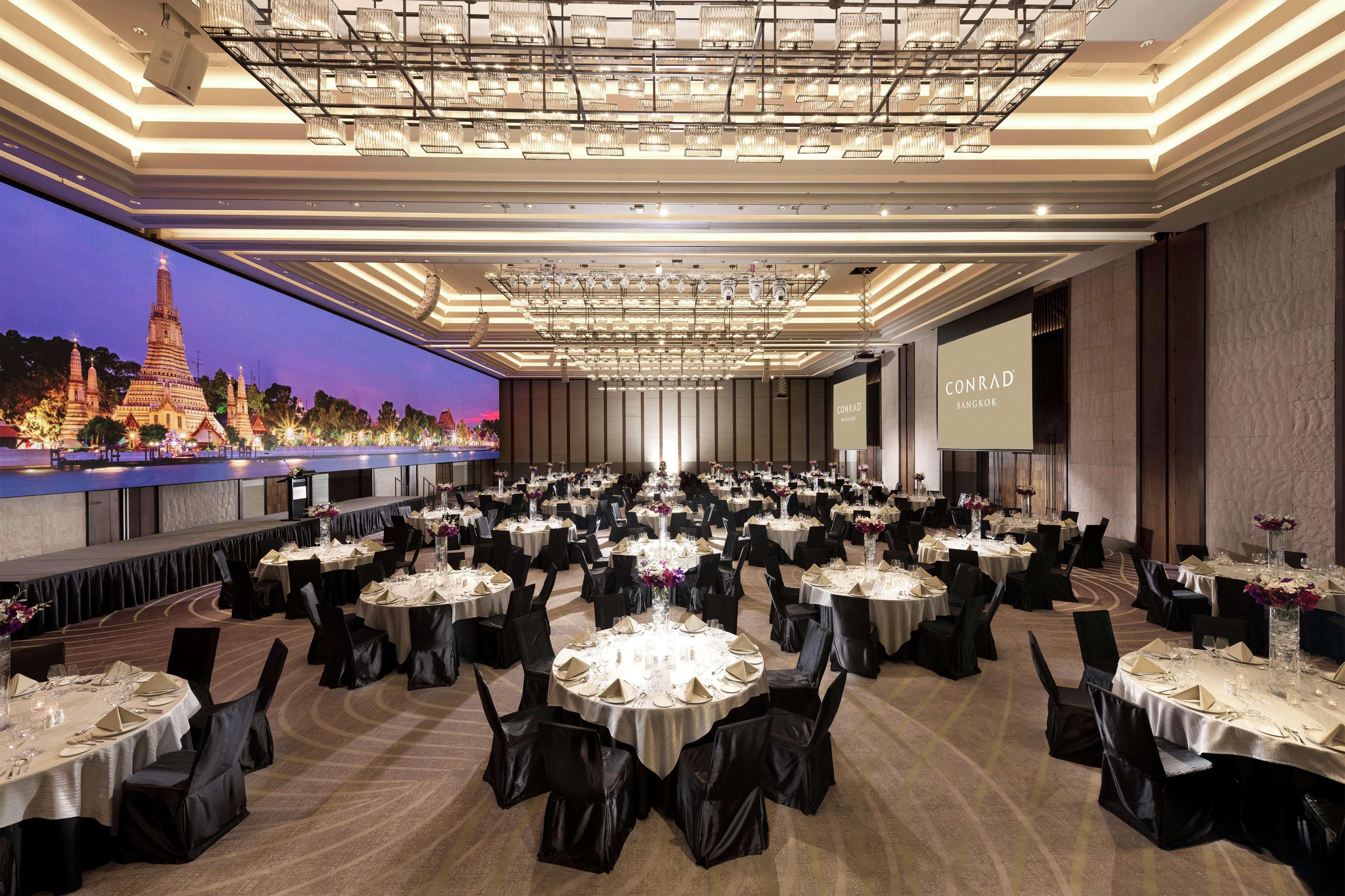 Conrad Bangkok Residences Esterno foto