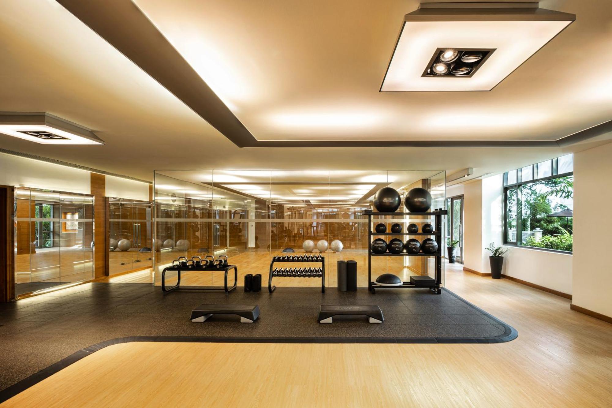 Conrad Bangkok Residences Esterno foto