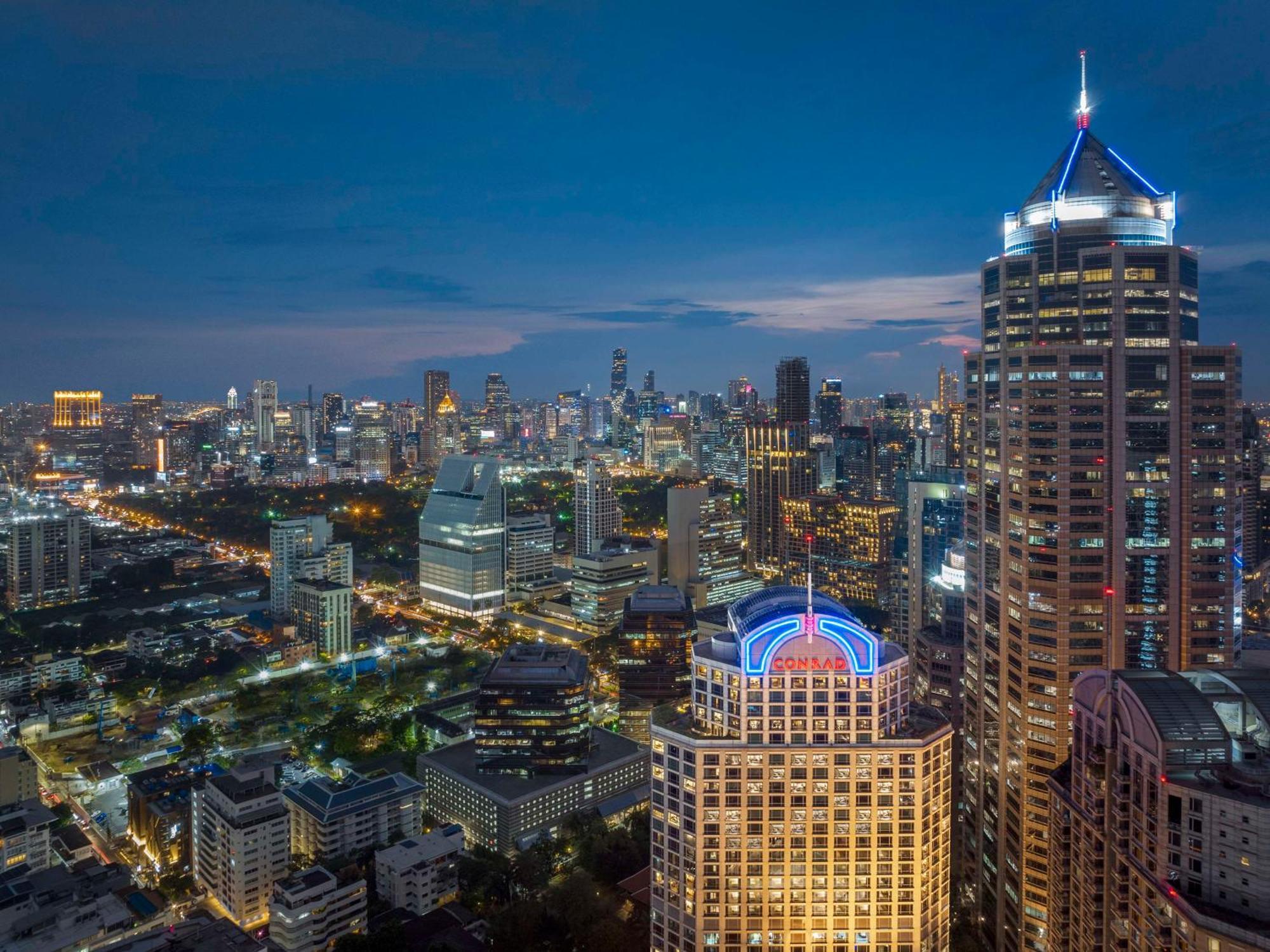 Conrad Bangkok Residences Esterno foto